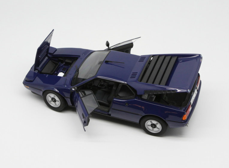 1/18 Norev BMW M1 (Blue) Diecast Car Model - LIVECARMODEL.com