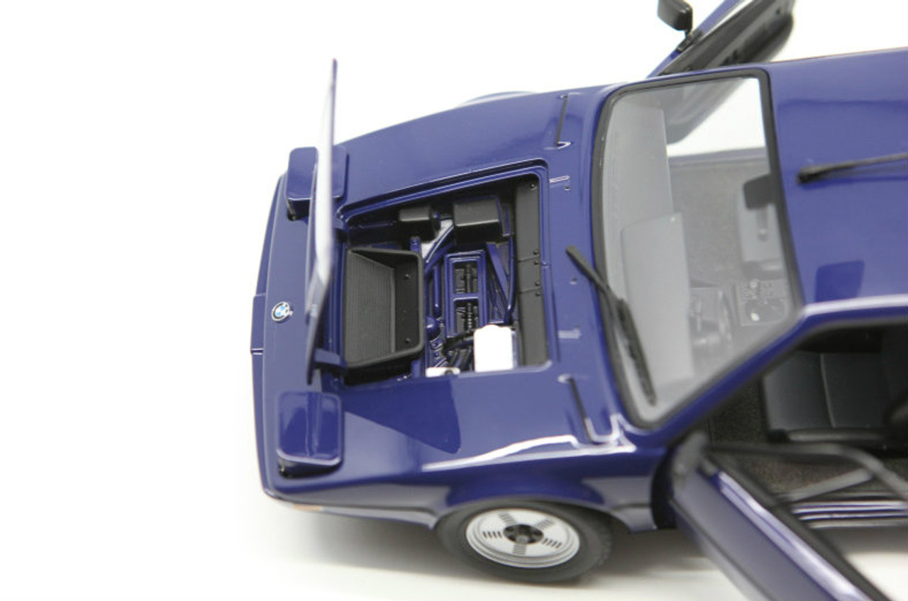 ノレブ　1/18 BMW M1 1/18 Norev BMW M1 (Black) Diecast Car Model - LIVECARMODEL.com