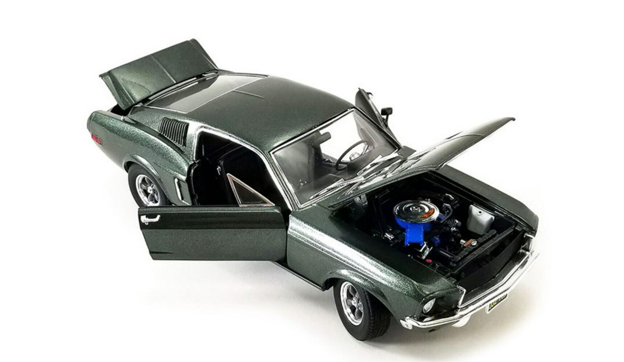 1/18 Greenlight 1968 Ford Mustang GT Fastback Highland (Green Metallic) Diecast Car Model