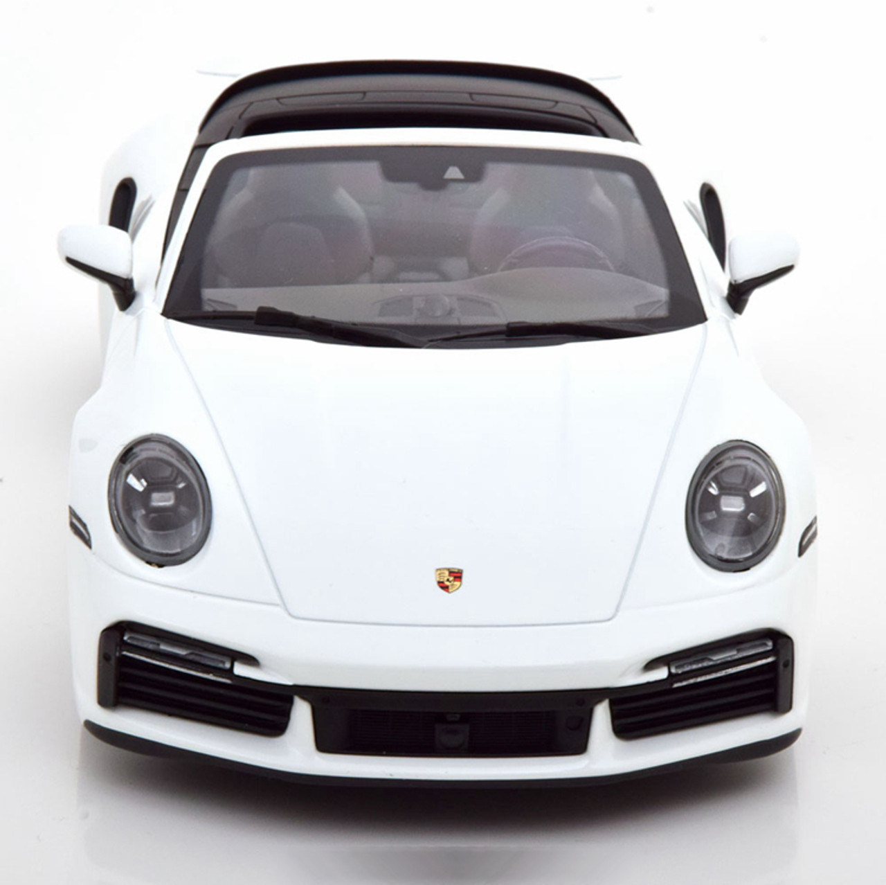 1/18 Minichamps 2020 2021 Porsche 911 Turbo S 992 Cabriolet (White) Diecast Car Model