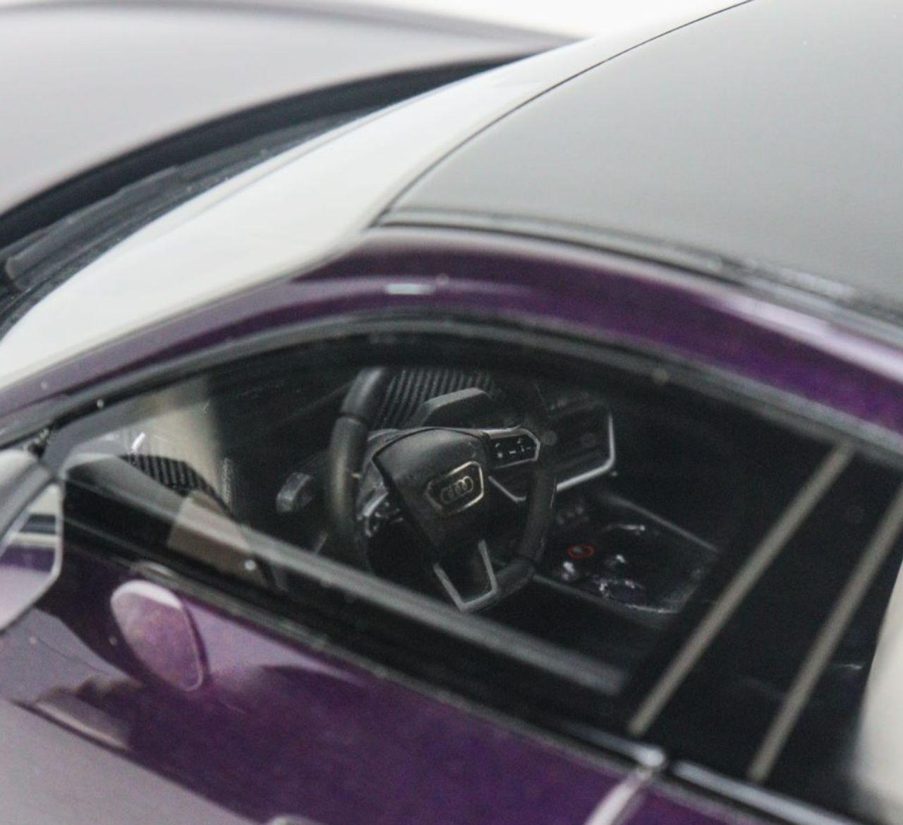 1/18 GT Spirit Audi RS E-Tron (Purple Metallic with Carbon Top) Resin Car Model