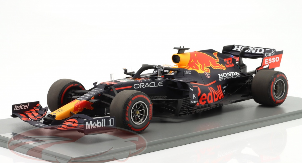 1/12 Spark 2021 Red Bull Racing Honda RB16B No.33 Red Bull Racing Winner Abu Dhabi GP 2021 World Champion Max Verstappen With Acrylic Cover Limited 2021 Pieces