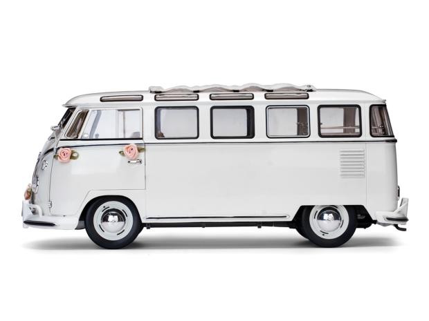 1/12 Sunstar 1962 Volkswagen VW T1 Wedding Bus Diecast Car Model