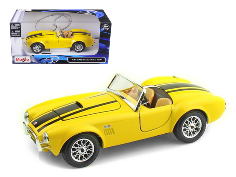 1965 Ford Mustang Shelby Cobra 427 Yellow with Black Stripes 1/24