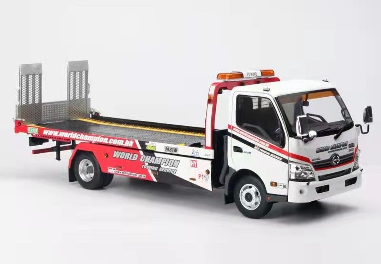 1/18 Tiny Hino 300 World Champion Flatbed Tow Truck with Lights Diecast Car  Model