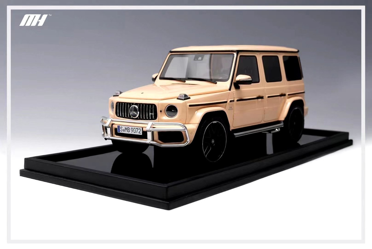 1/18 Motorhelix Mercedes-Benz Mercedes G63 AMG (Sand Yellow) Resin Car Model Limited 66 Pieces