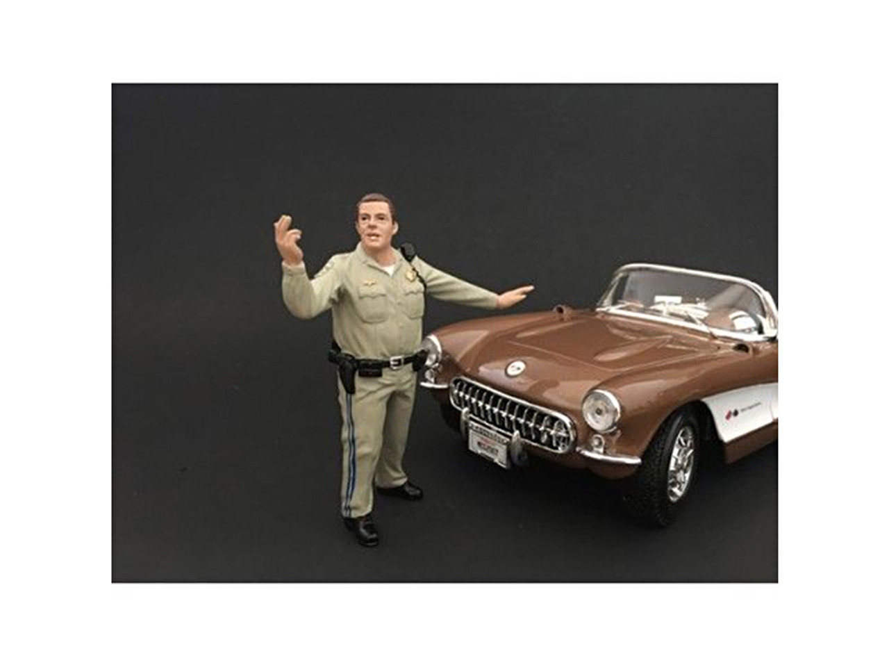 Highway Patrol Officer Directing Traffic Figurine / Figure For 1/18 Models by American Diorama