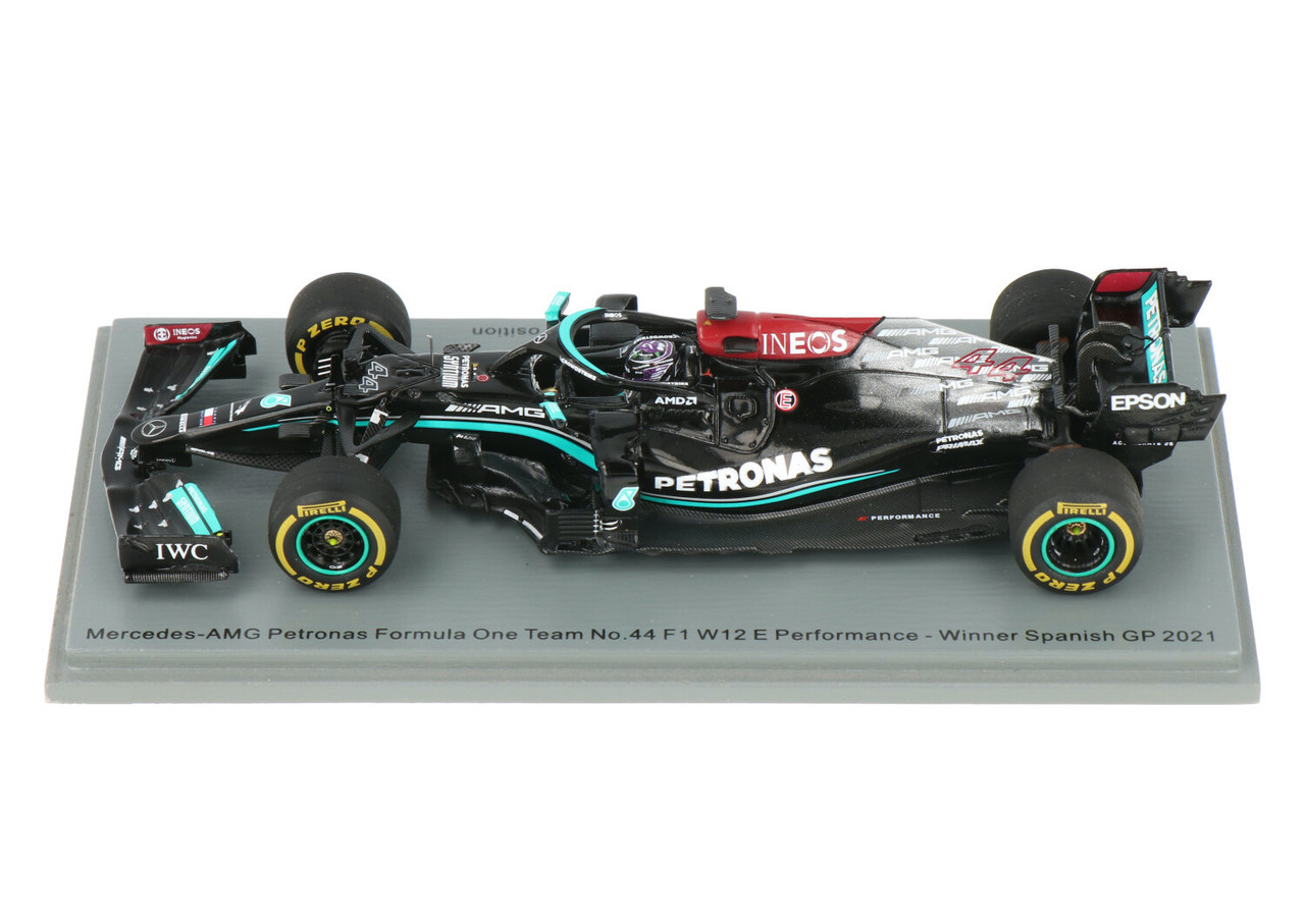1/43 Spark Mercedes-AMG Petronas Formula One Team #44 Lewis
