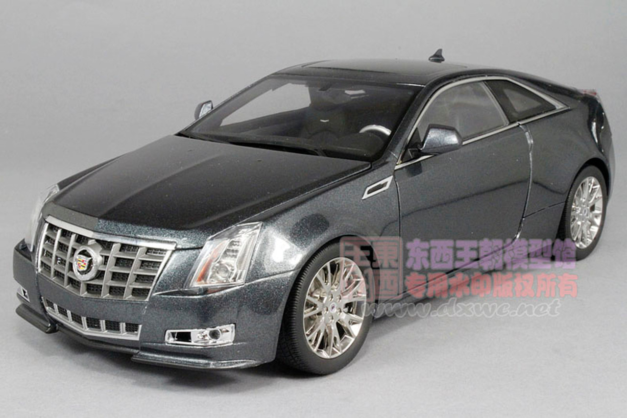 1/18 Kyosho Cadillac CTS Coupe (Grey) Diecast Car Model