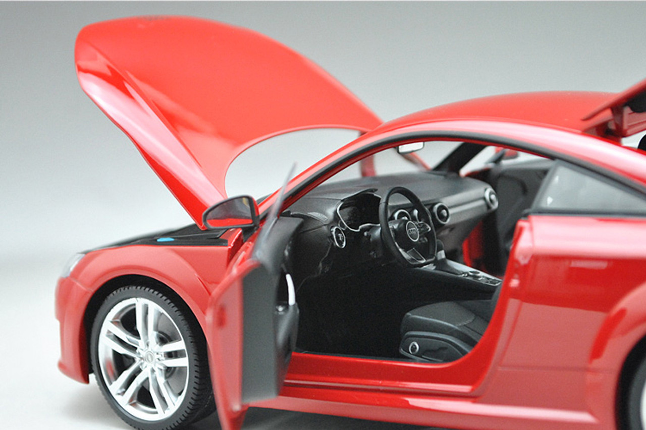 DAMAGED 1/18 Audi Collection Dealer Edition Audi TT Coupe Hardtop (Red)