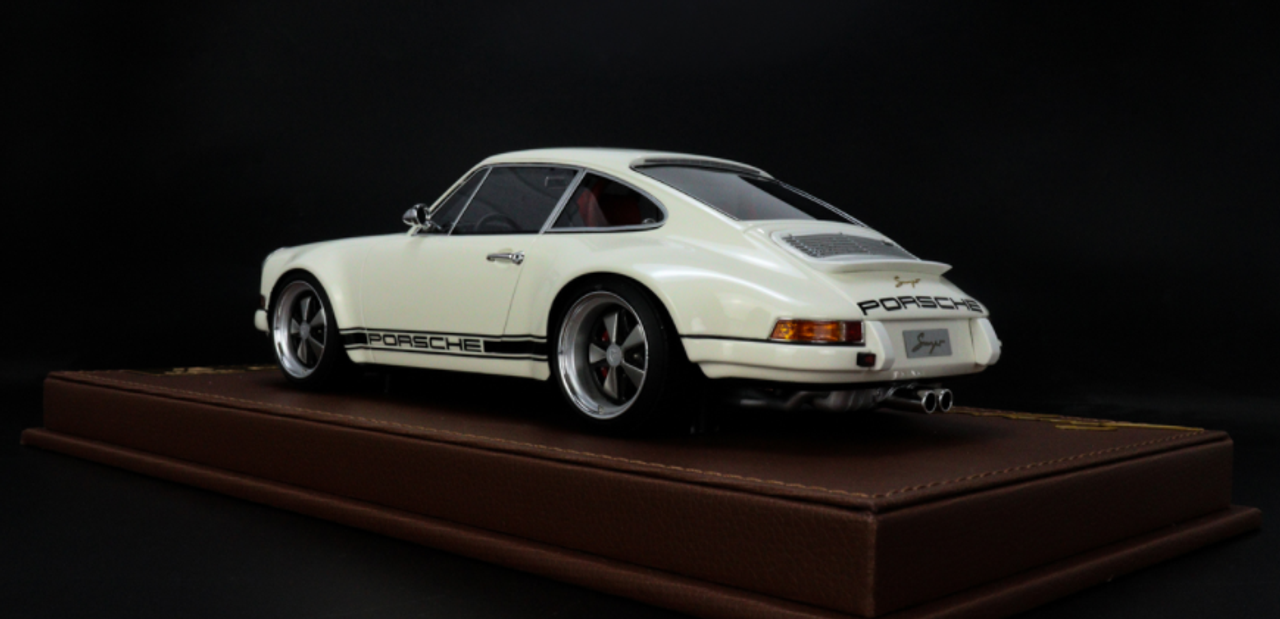 1/18 Delicate Model 911 964 Singer (White) Resin Car Model