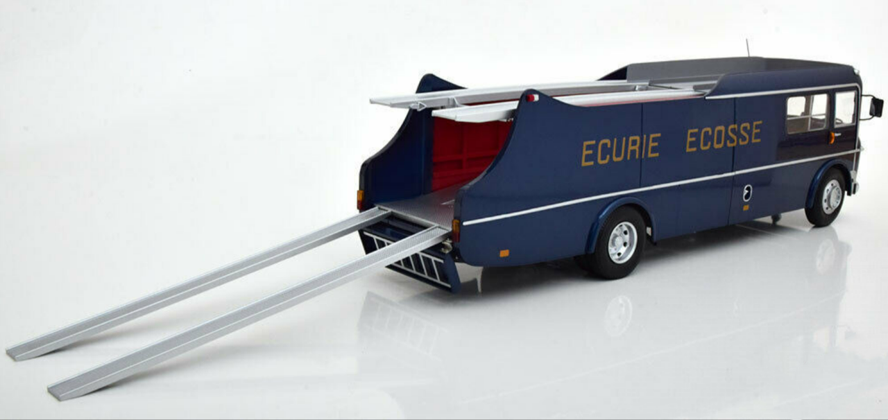 1/18 CMR Commer TS3 Truck Team Transporter Ecurie Ecosse 1959 (Blue Metallic) Diecast Car Model