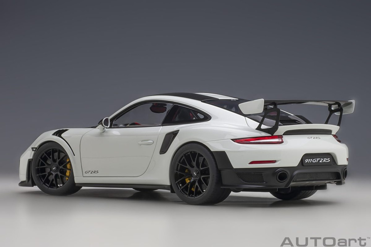 M♥ 1/18 AUTOart Porsche 911 (991.2) GT2 RS Weissach Package