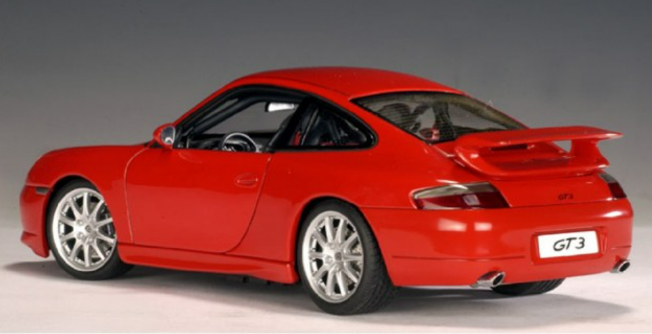1/18 AUTOart Porsche 911 (996) GT3 (Red) Diecast Car Model