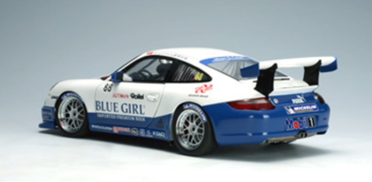 1/18 AUTOart 2006 Porsche 911 (997) GT3 Cup PCCA Winner D. O'Young #88  Diecast Car Model