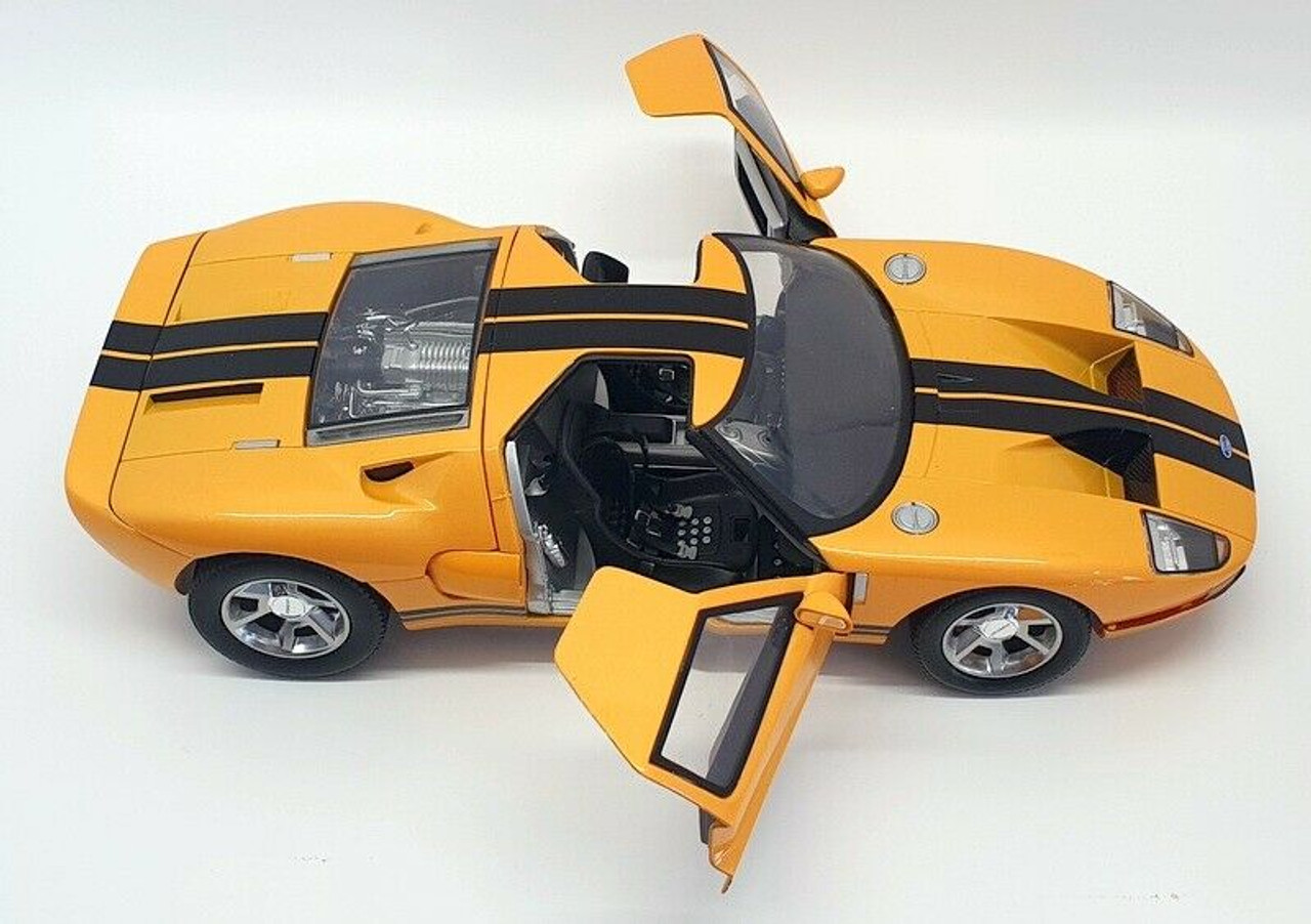 1/12 Motormax Ford GT (Yellow) Diecast Car Model - LIVECARMODEL.com