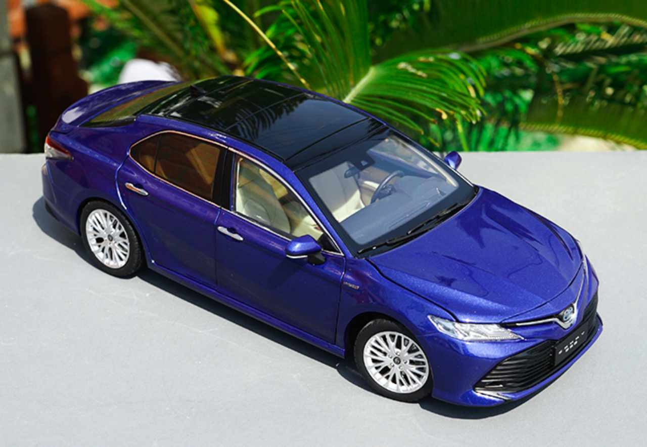 toyota camry diecast model car