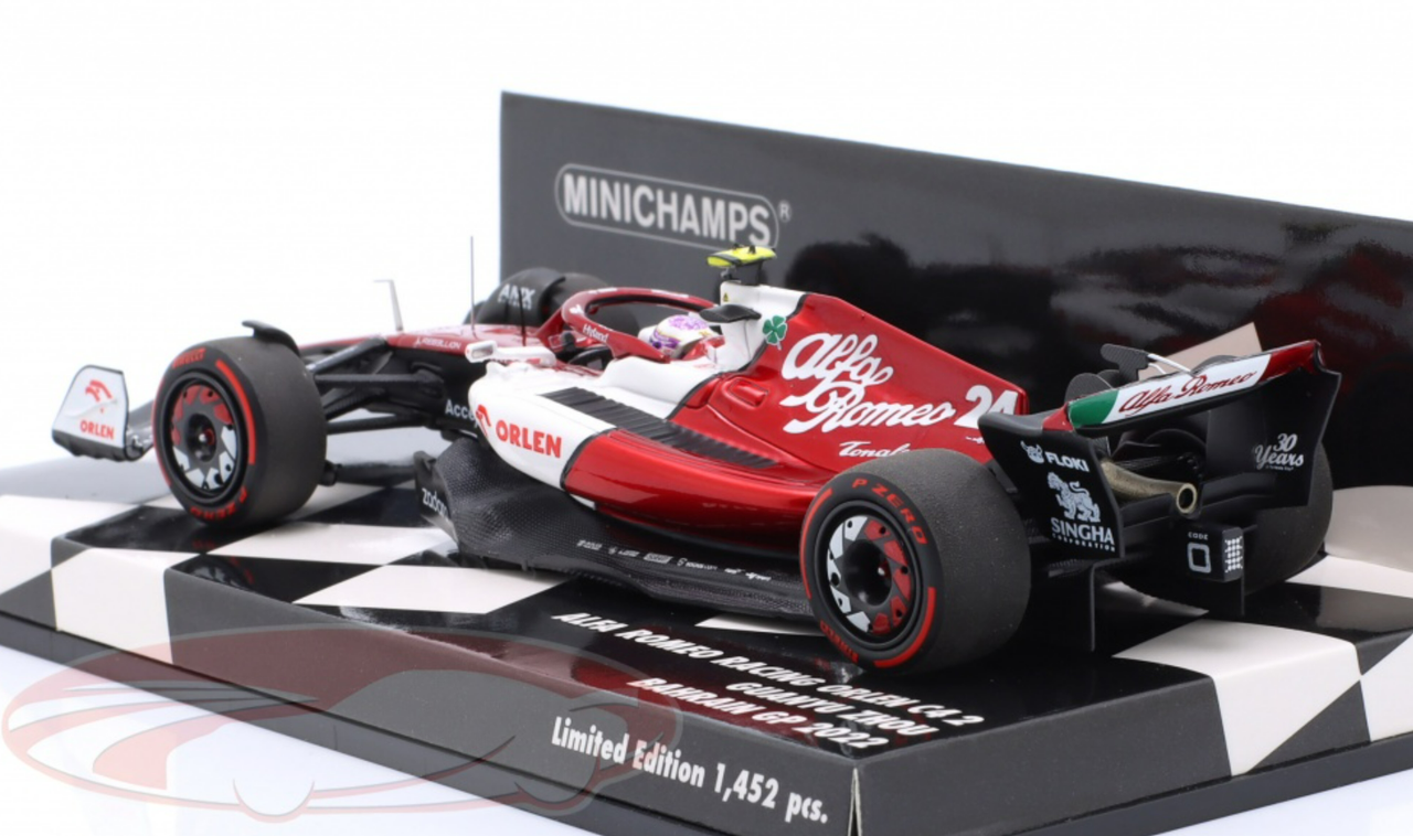 1/43 Minichamps 2022 Zhou Guanyu Alfa Romeo C42 #24 10th Bahrain GP Car Model