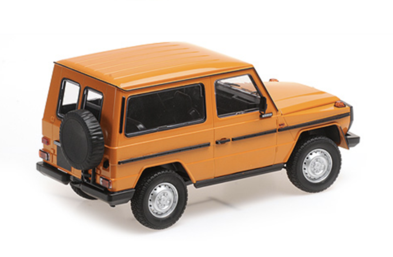 1/18 Minichamps 1980 Mercedes-Benz G-Modell Short (W460) (Orange) Car Model