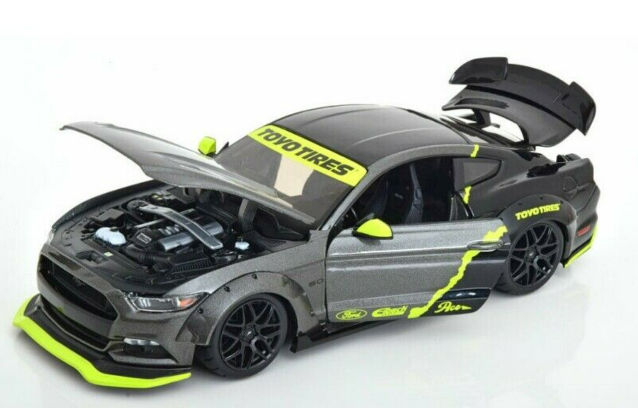 1/18 Ford Mustang GT 2015, Maisto (38133) - Mini PDLV