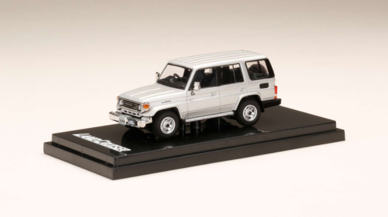  1/64 Hobby Japan Toyota LAND CRUISER 70 ZX 4DOOR '1994 BLUISH SILVER METALLIC