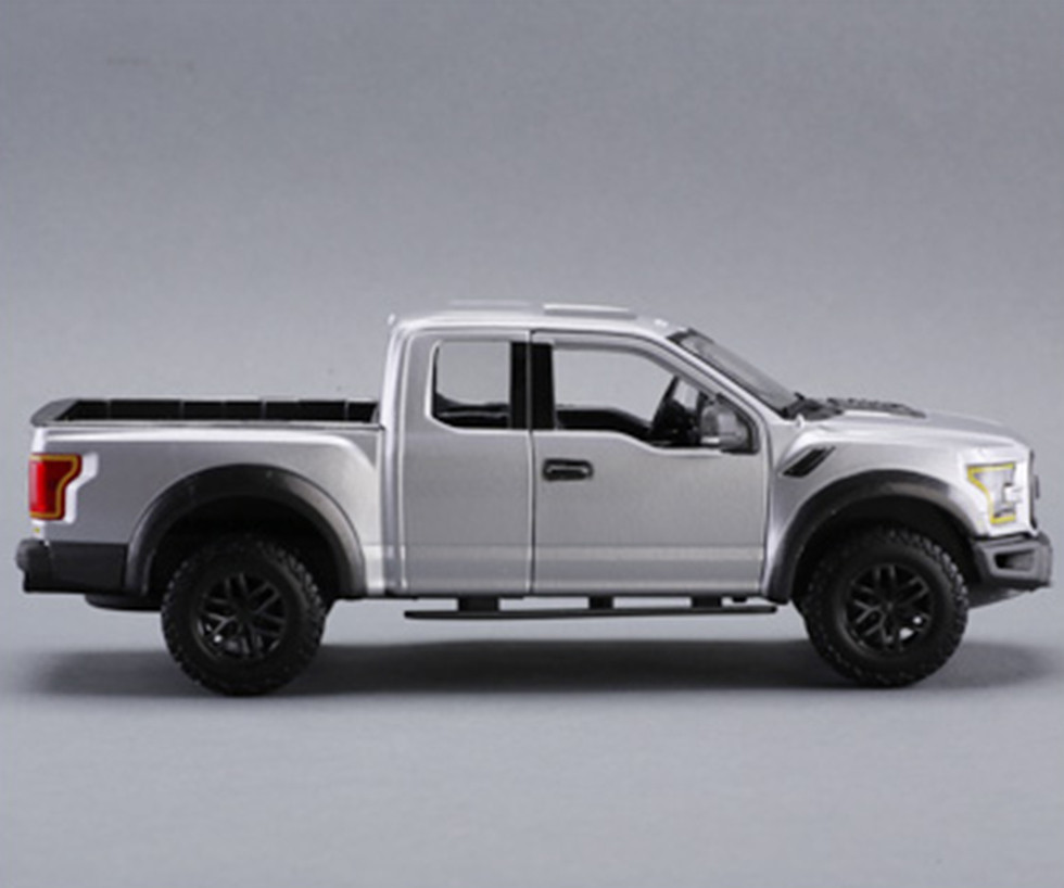 1/24 Maisto Ford F150 F150 Raptor (Silver) Diecast Car Model