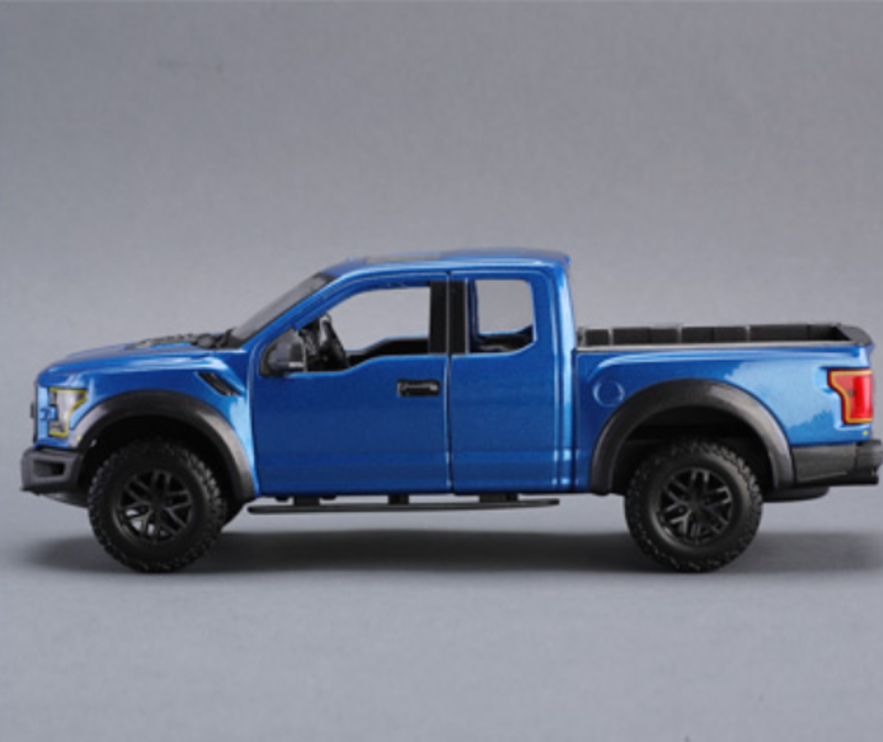 1/24 Maisto Ford F-150 F150 Raptor Street Version (Blue) Diecast Car Model