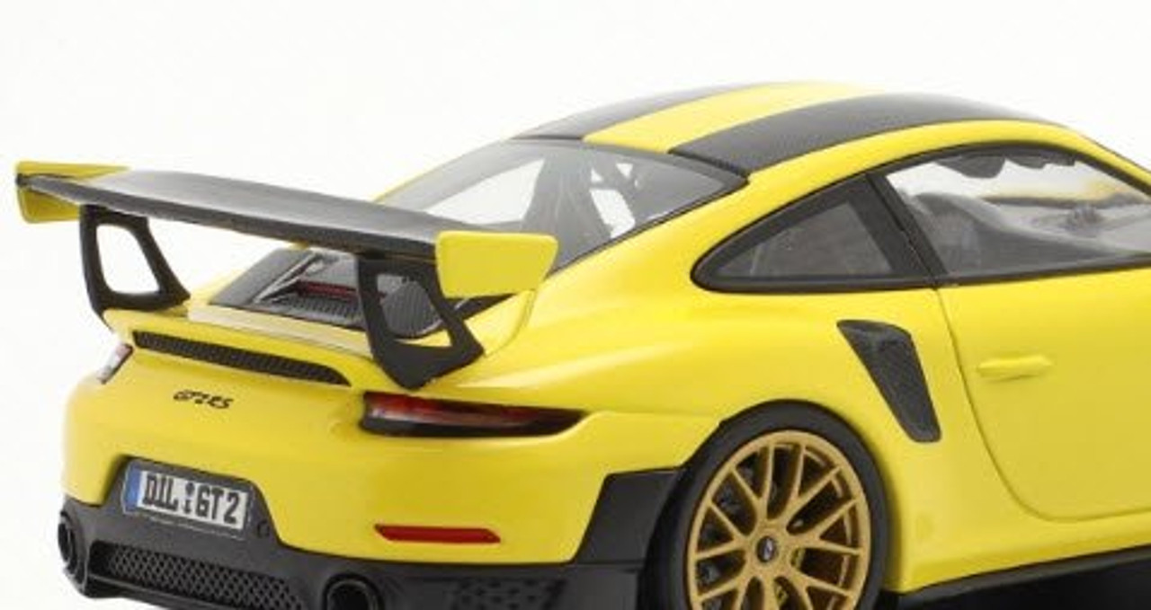 1/43 Minichamps 2018 Porsche 911 (991.2) GT2 RS Weissach Package (Racing Yellow) Car Model