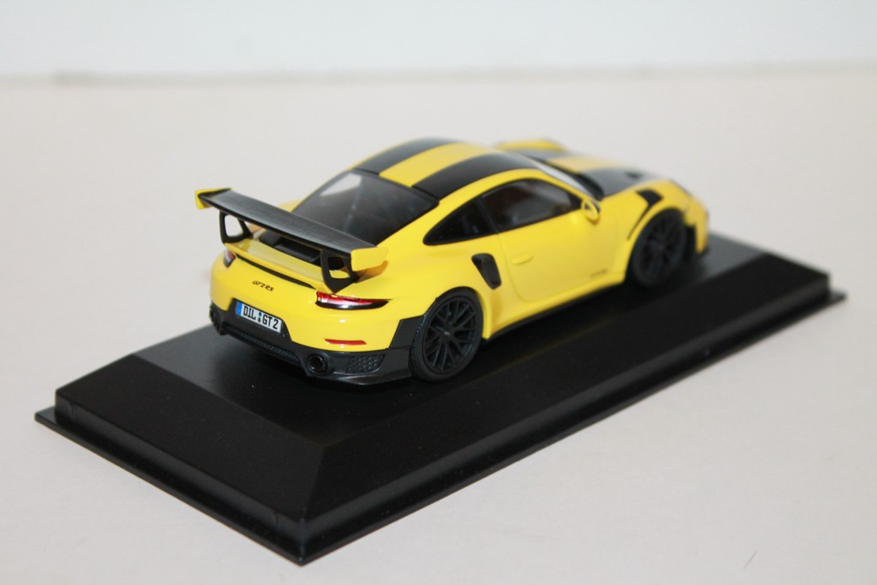 1/43 Minichamps 2018 Porsche 911 (991.2) GT2 RS Weissach Package (Racing Yellow with Black Rims) Car Model
