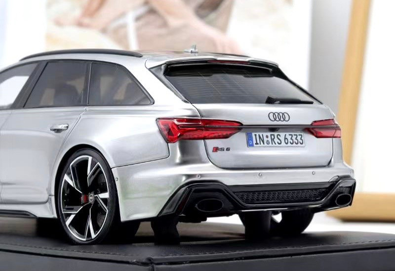 MOTORHELIX 1/18 ナルドグレー Audi RS6 Avant 1⁄18 MOTORHELIX Audi