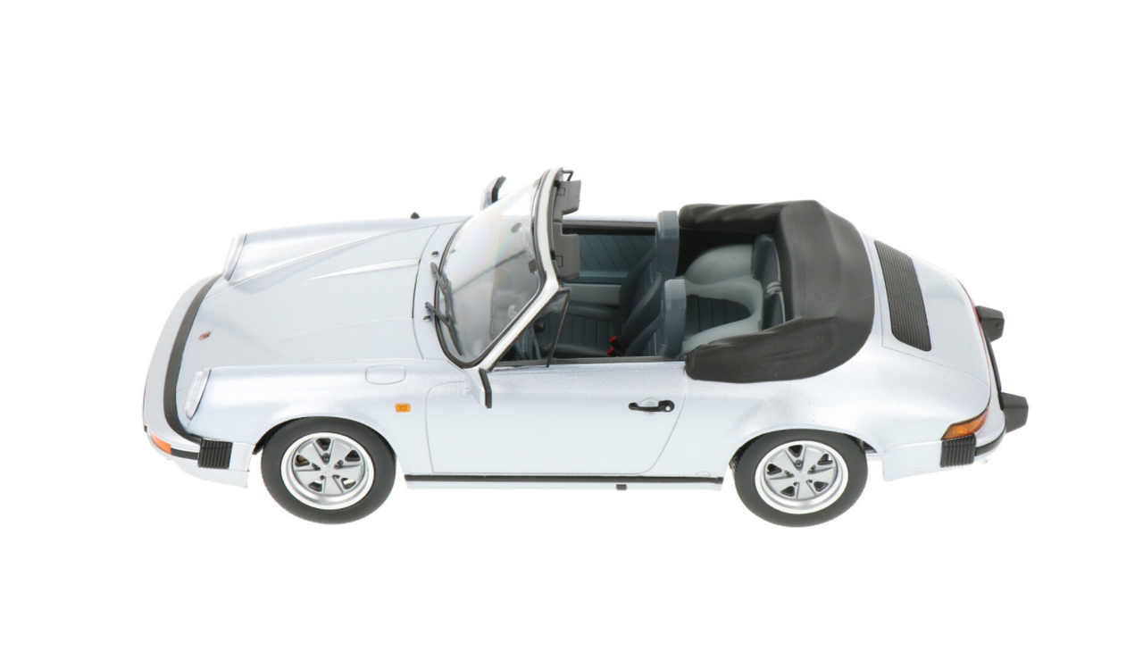 1/18 KK-Scale 1988 Porsche 911 Carrera Convertible 3.2 (Silver) Diecast Car Model