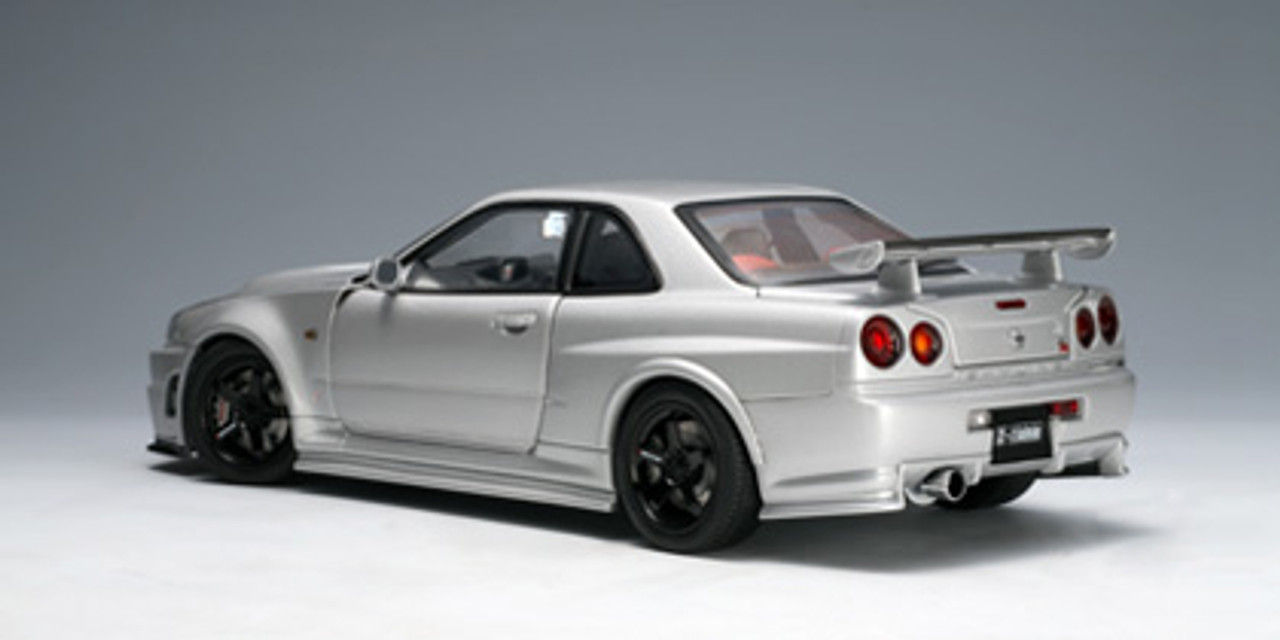 2005 Nissan Skyline GTR R34 Collectible (Silver)