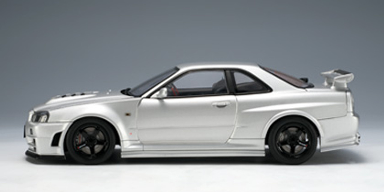 スカイライン GT-R 1/18　R34 skyline AUTOart 2005 Nissan Skyline GTR R34 Collectible (Silver)
