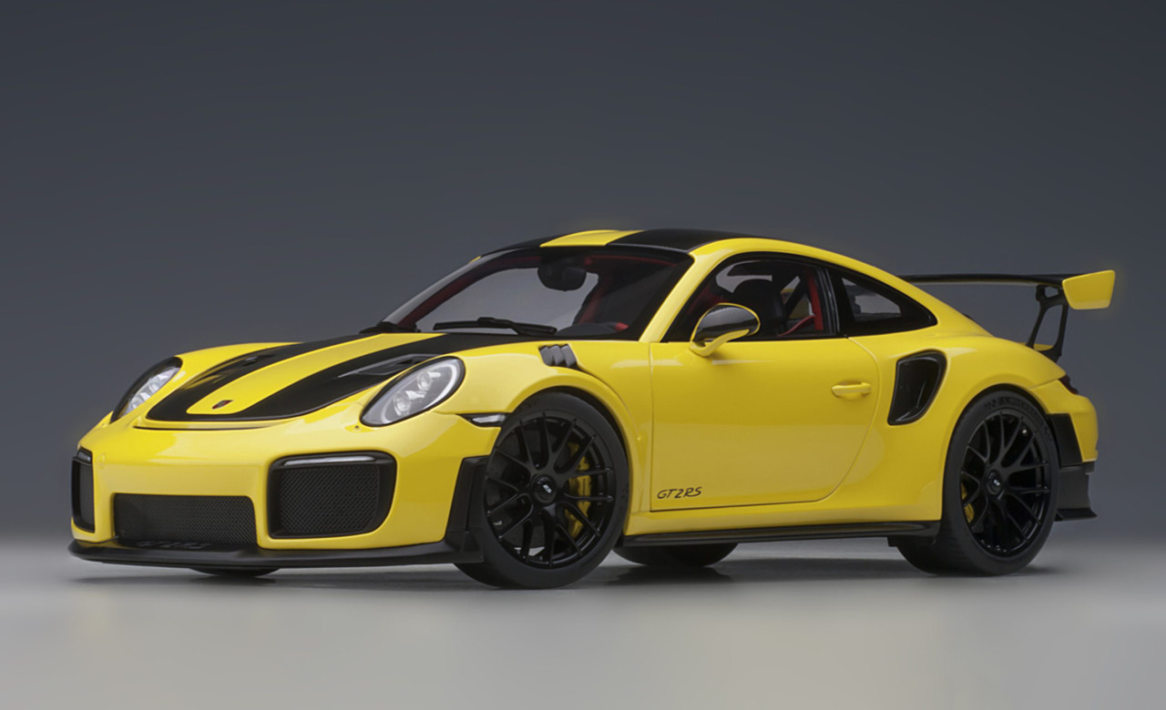 1/18 AUTOart Porsche 911 (991.2) GT2 RS Weissach Package (Racing Yellow) Car Model