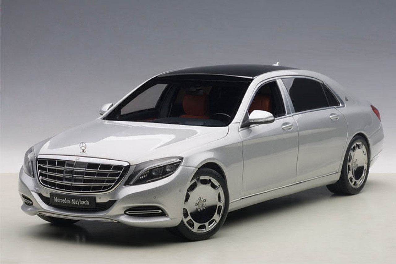 1/18 AUTOart Mercedes-Benz Maybach S-Class S-Klasse S600 (Silver) Car Model