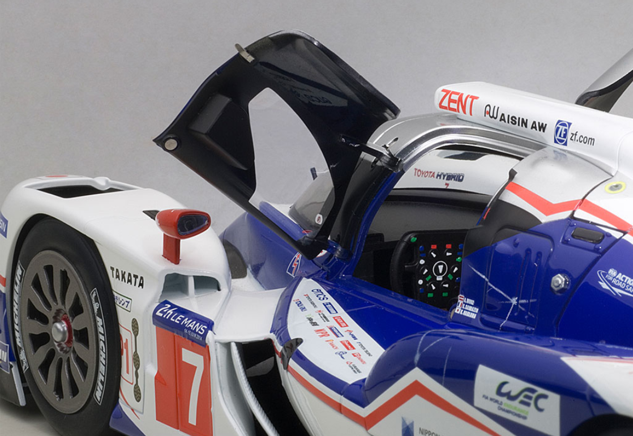 1/18 AUTOart TOYOTA TS040 HYBRID LEMANS 2014 A.WURZ, S.SARRAZIN,  K.NAKAJIMA #7 (WEC 2014 MANUFACTURERS’ CHAMPION) Diecast Car Model