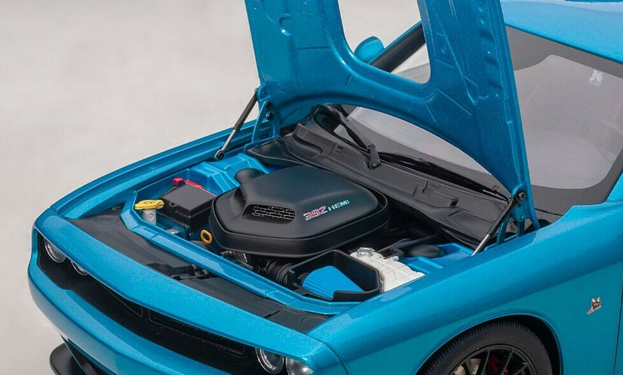 ミニカー AUTO art 1/18 DODGE CHALLENHER 392 HEMI 1:18 Autoart DODGE CHALLENGER 392 HEMI SCAT PACK SHAKER Rare