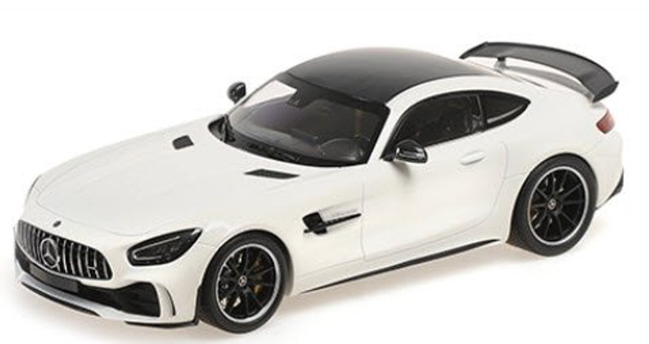 1/18 Minichamps 2021 Mercedes-Benz AMG GT-R (White Metallic) Car Model