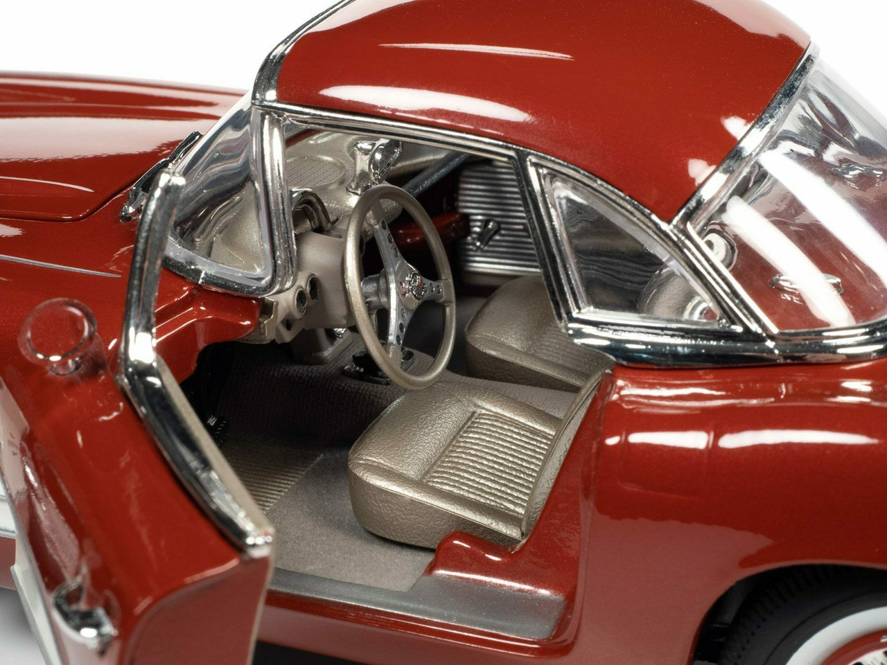 1/18 Auto World 1961 Chevrolet Corvette C1 Honduras (Maroon