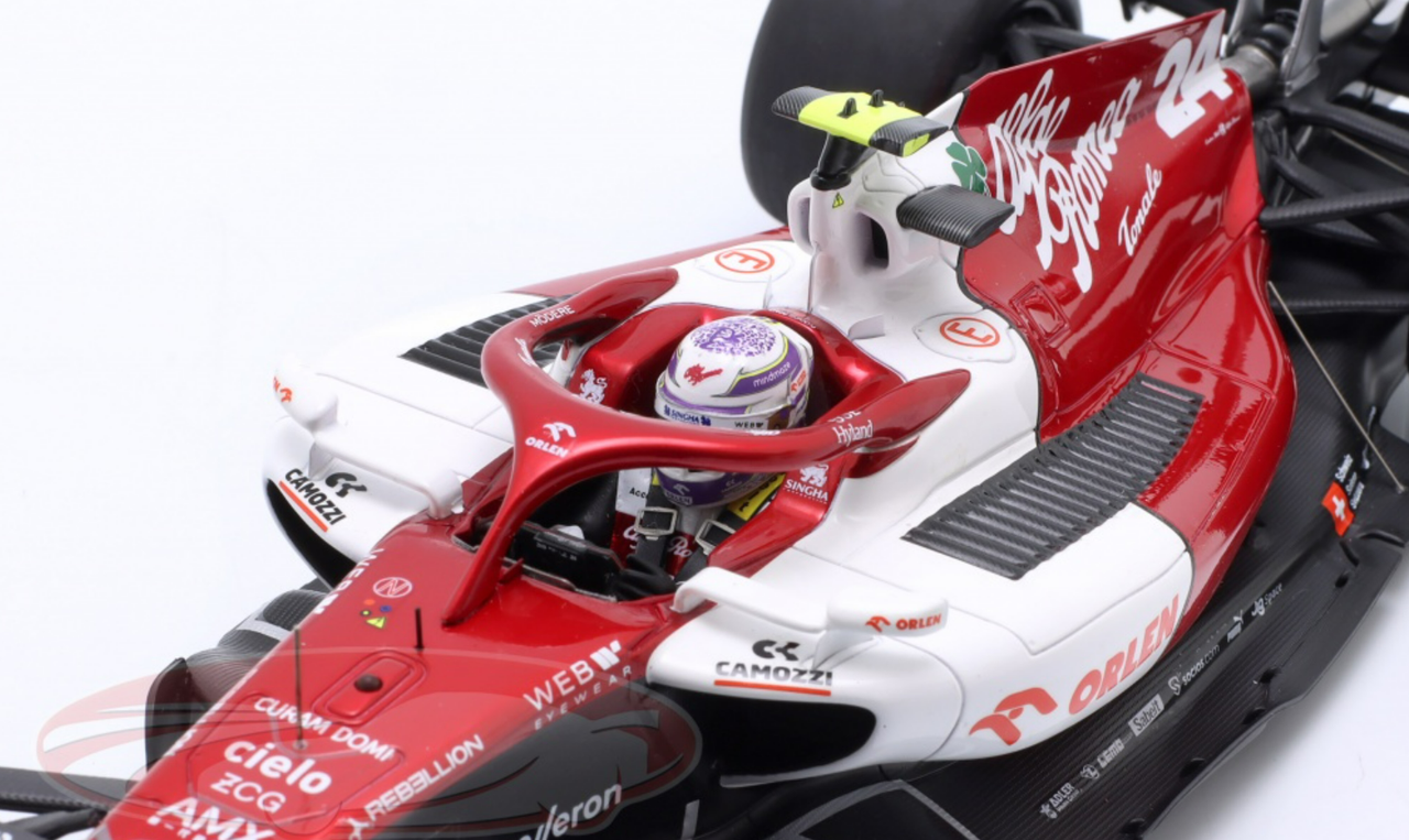 1/18 Spark 2022 Formula 1 Alfa Romeo F1 Team ORLEN C42 No.24 Alfa Romeo F1 Team ORLEN 10th Bahrain GP Zhou Guan Yu Car Model