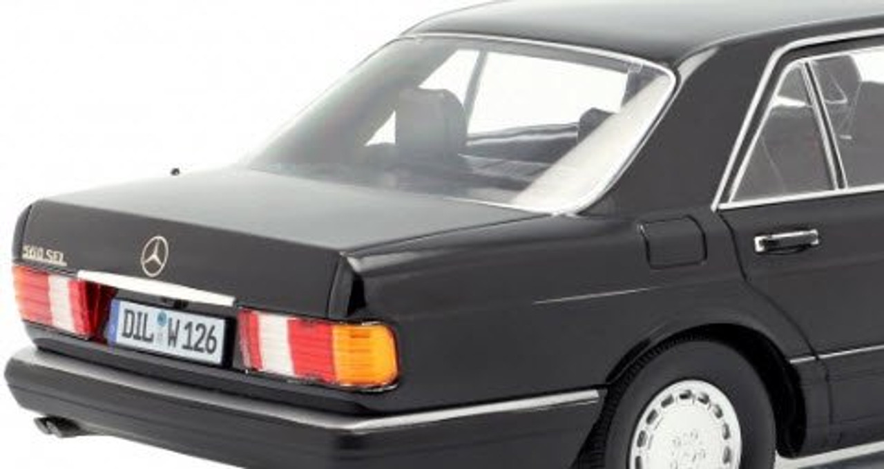 1/18 iScale 1985 Mercedes-Benz 560 SEL S-Class (W126) (Black) Diecast Car  Model