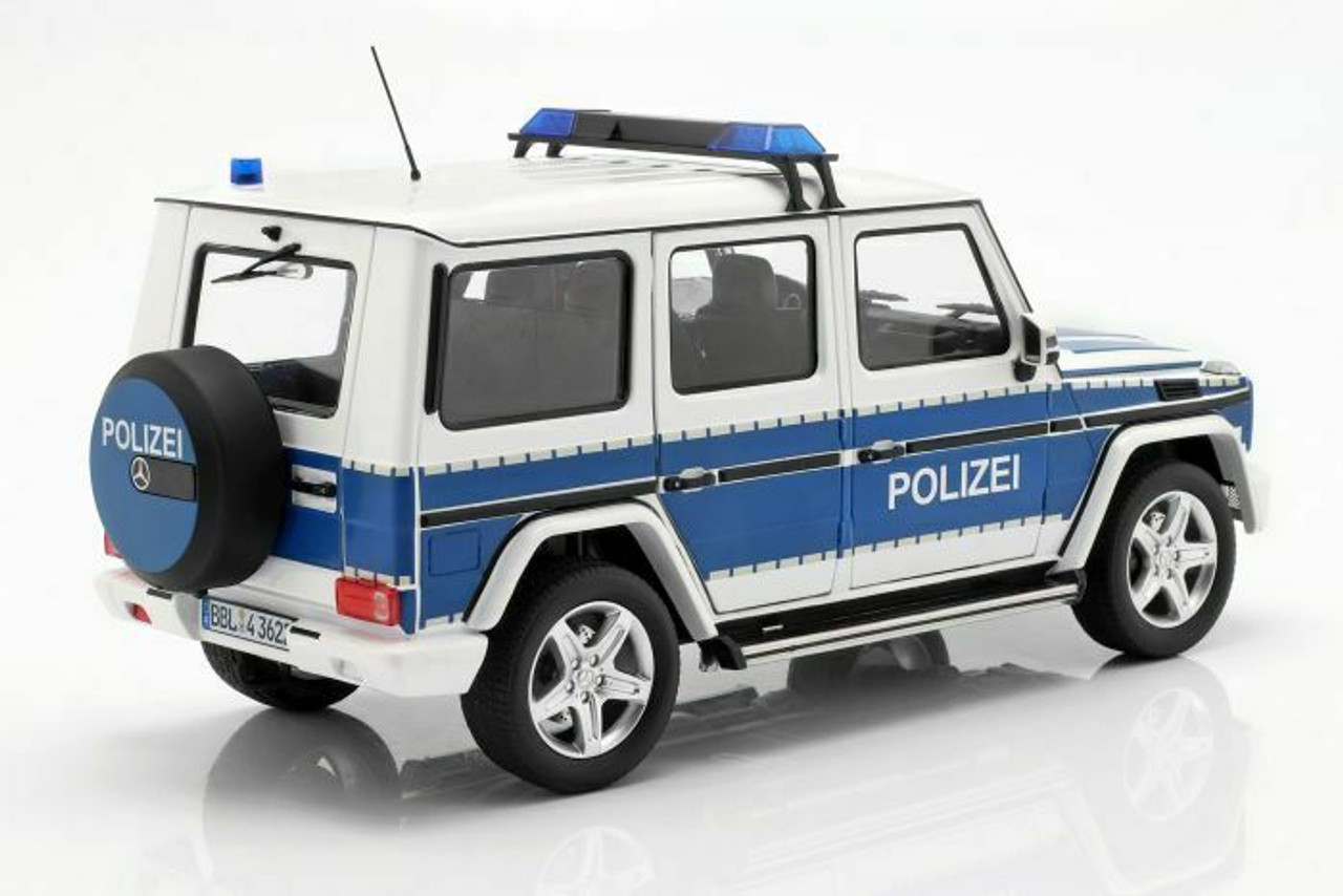 1/18 iScale Mercedes-Benz G-Class (W463) Police Vehicle Diecast Car Model