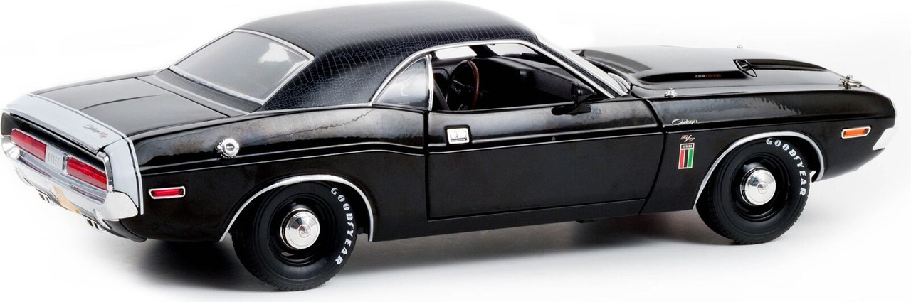 1/18 Greenlight 1970 Dodge Challenger R/T 426 HEMI The Black Ghost Diecast Car Model
