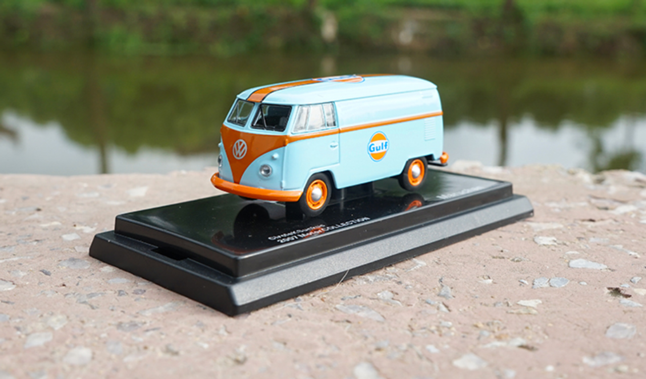 1/64 Dealer Edition Volkswagen VW T1 Bus Gulf Diecast Car Model