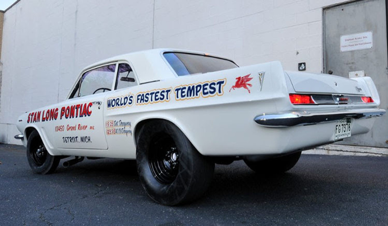 1/18 Highway 61 1963 Pontiac Tempest - Stan Long Pontiac, Detroit, Michigan "World's Fastest Tempest" - Driven by Stan Antlocer Diecast Car Model