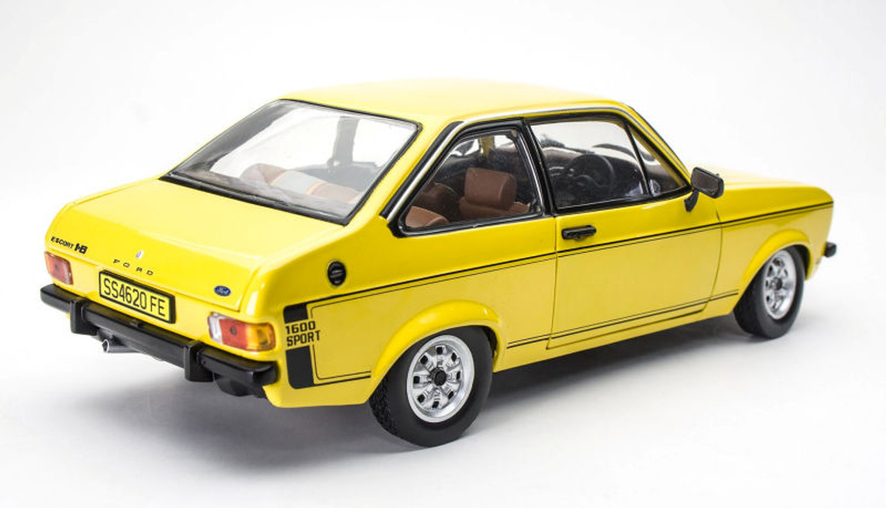 1/18 Sunstar 1975 Ford Escort MKII Sport (Yellow) Diecast Car Model