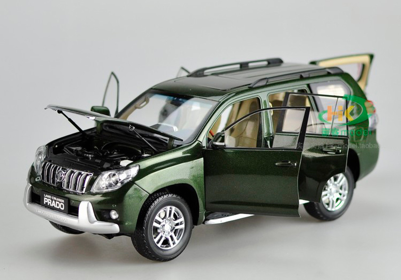 1/18 Dealer Edition Toyota Prado (Green) Diecast Car Model 