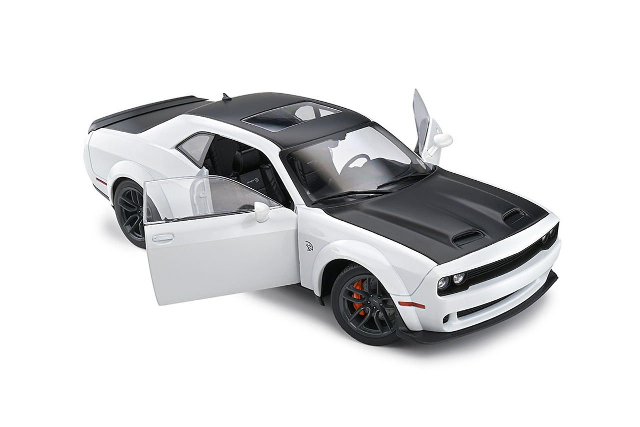 トランスフォーマー Megatron - Nissan Fairlady Z (Diamond Black) - Transformers