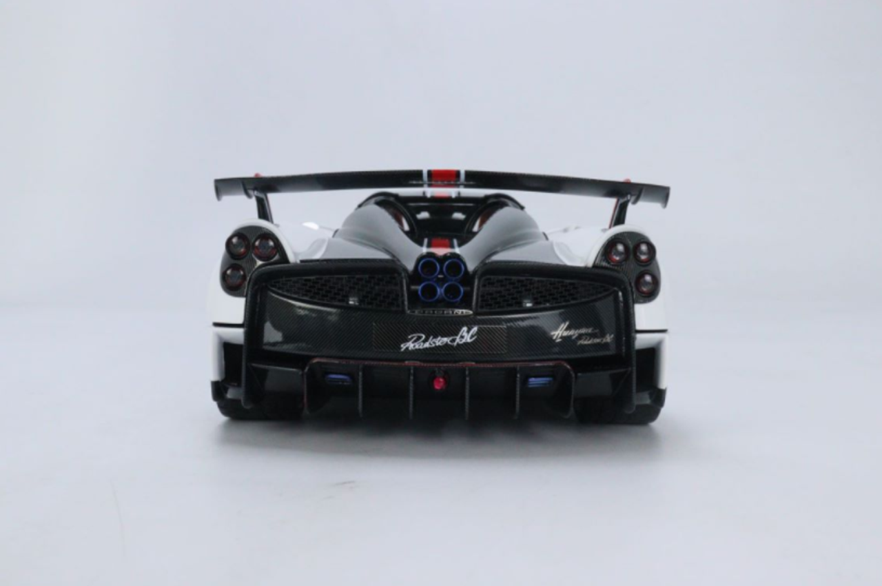 1/18 LCD  Pagani BC White Diecast full open