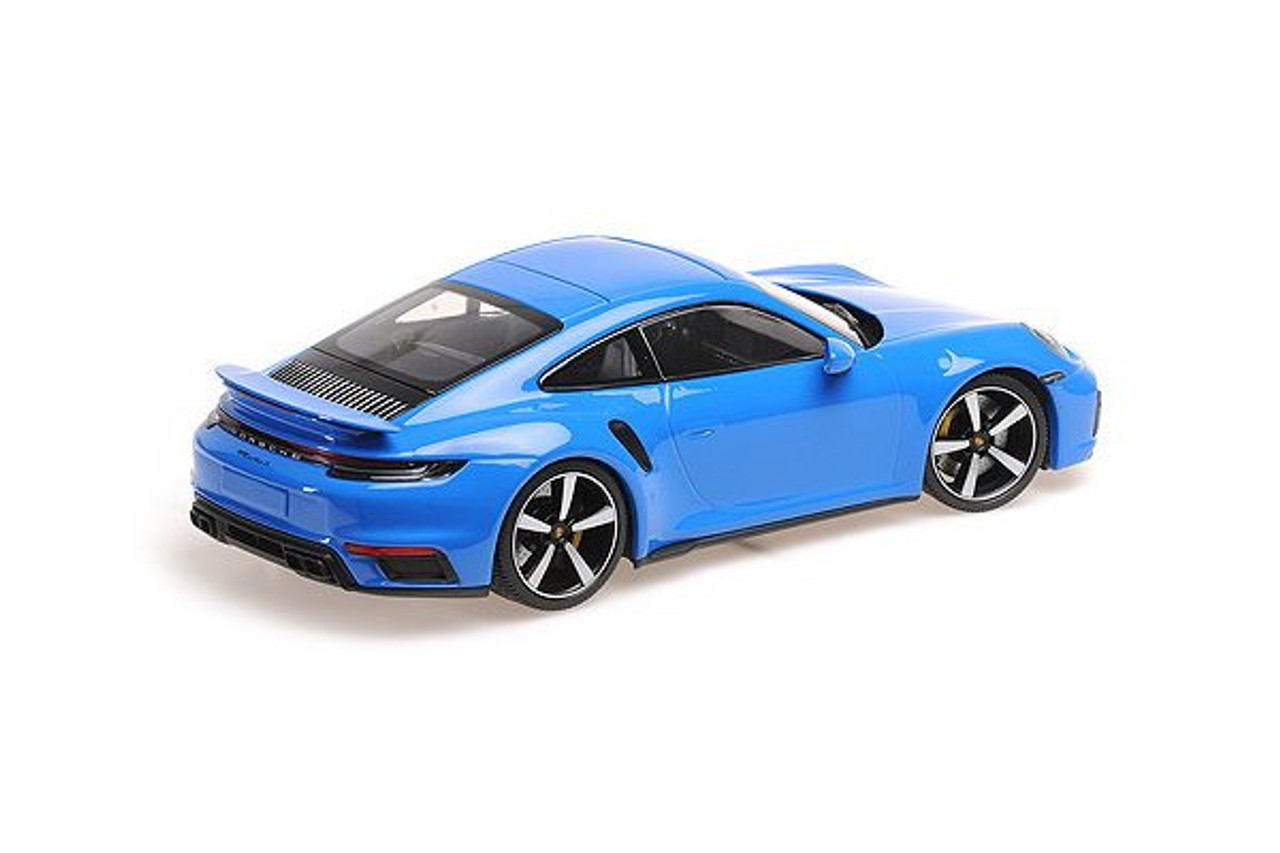 1/18 Minichamps 2021 Porsche 911 (992) Turbo S (Blue) Diecast Car 